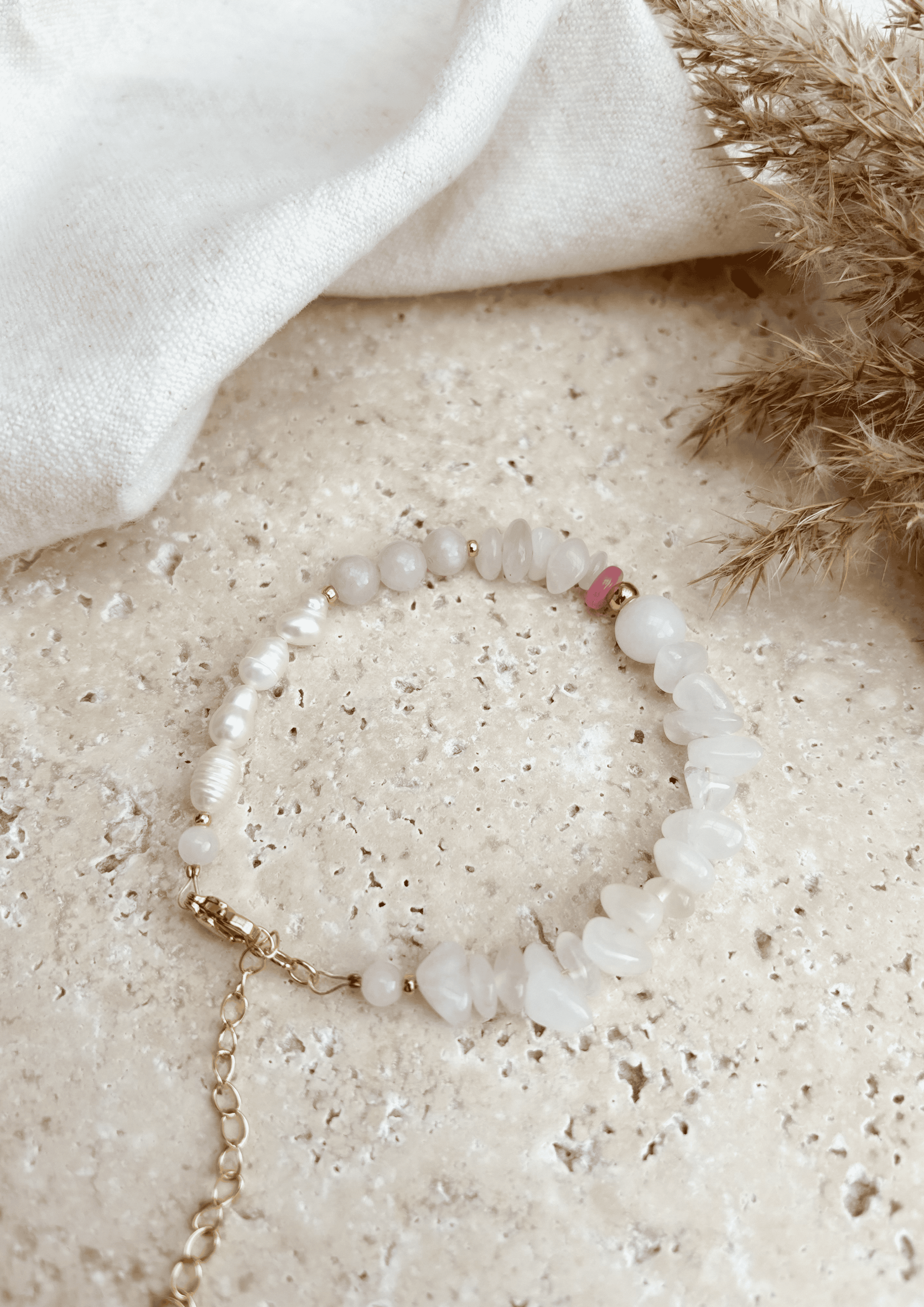 Perlenarmband ''Elodie'' | flieder | Allerliebst - Bild 4
