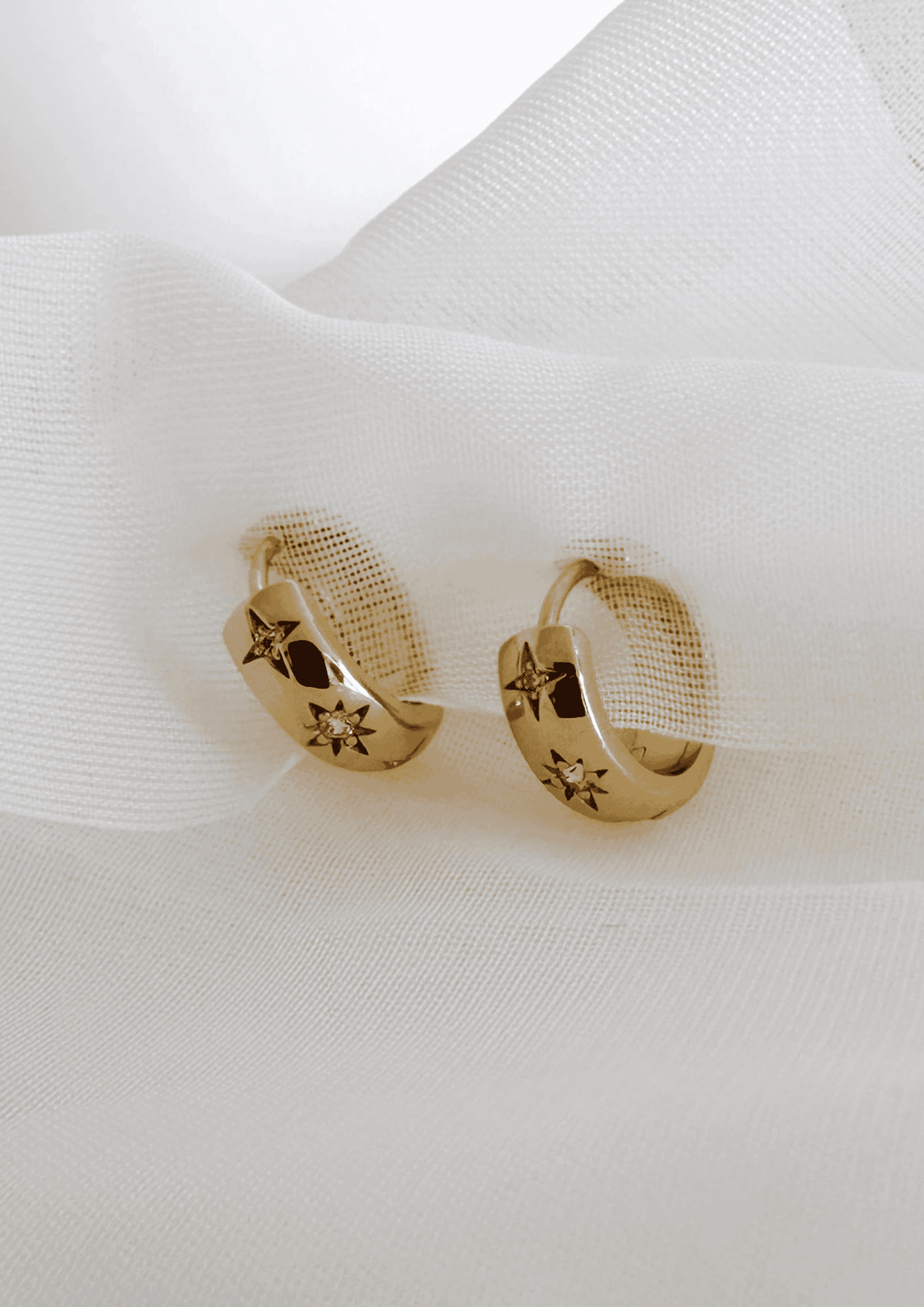 Chunky Hoops "Esther" | gold | LOVE LOCAL JEWELRY - Bild 3
