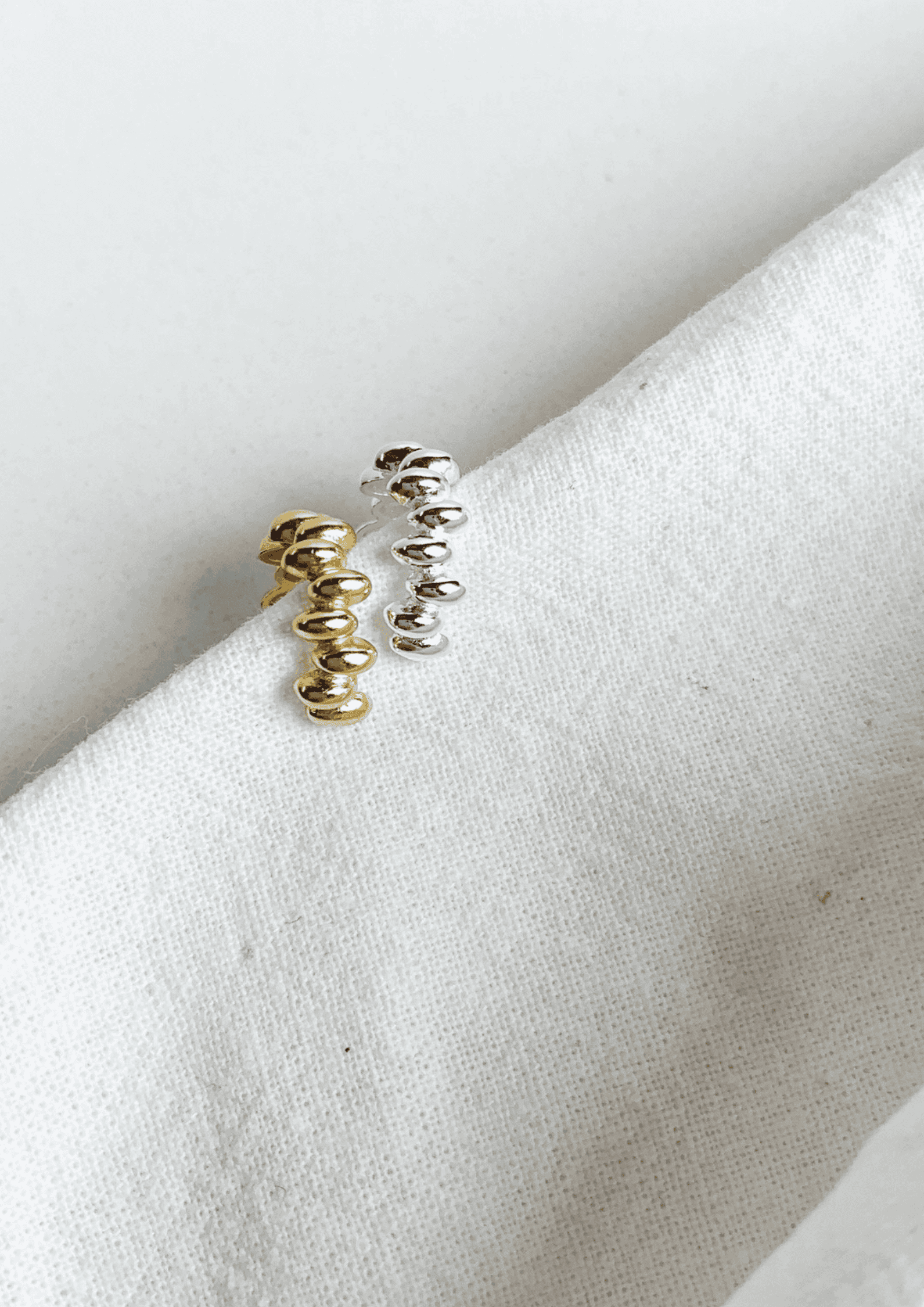 Ohr Manschette "Lena" | gold | LOVE LOCAL JEWELRY - Bild 4