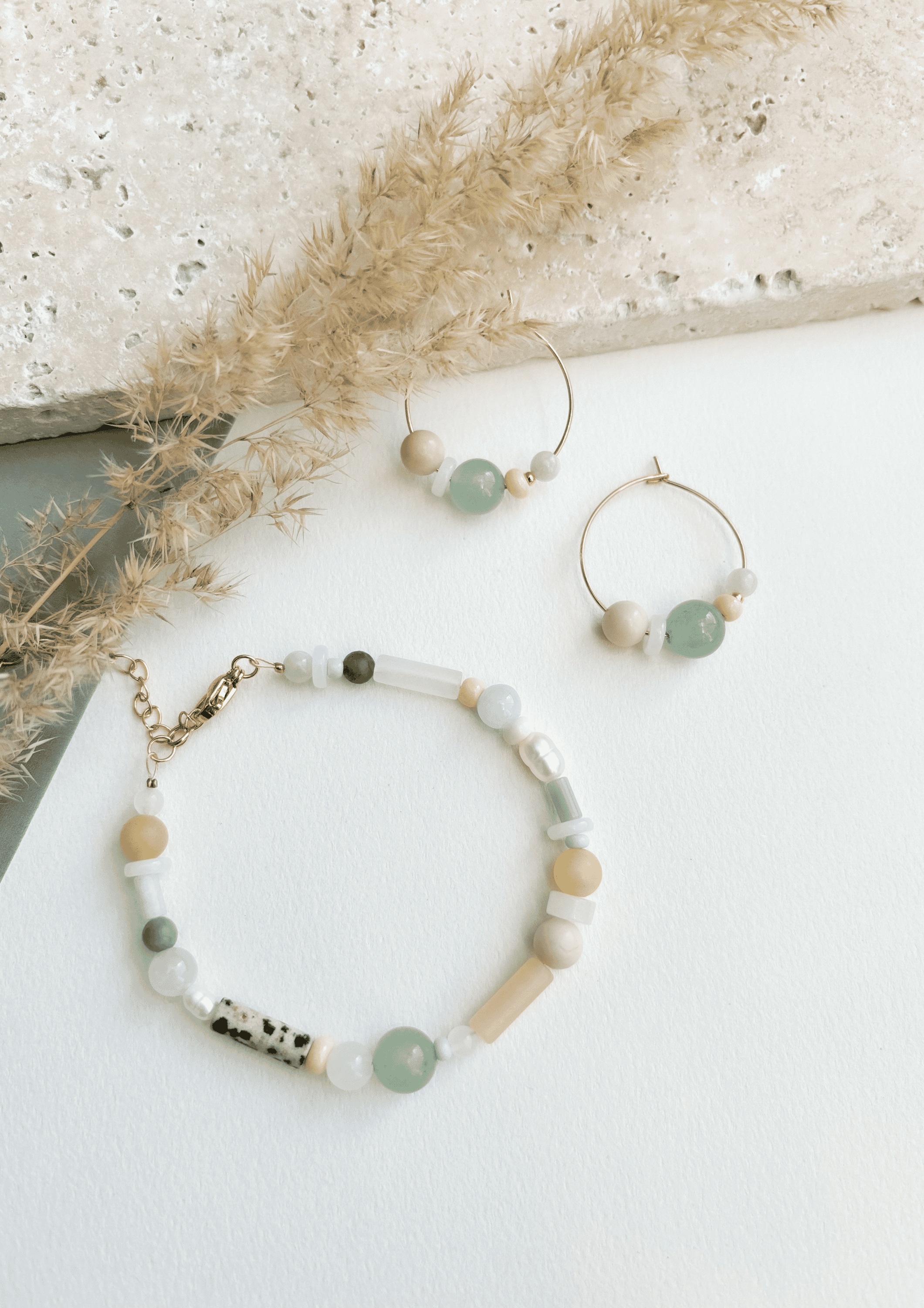 Schmuck-Bundle ''Faye'' | Armband und Ohrringe im Set | grün/lime | Allerliebst