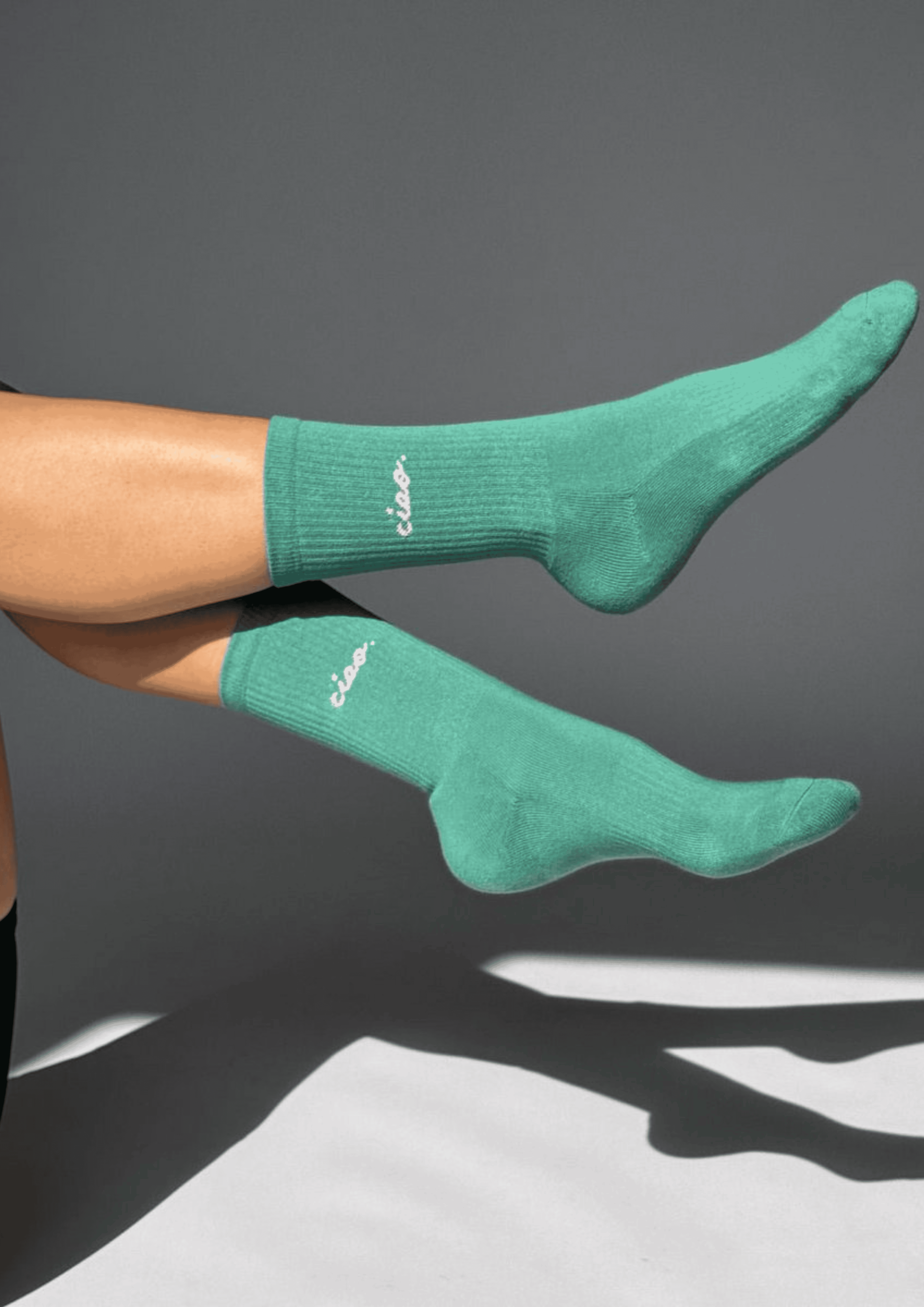 Statement Socken ''Ciao'' | Größe 35-38 | grün/zartrosa | NO BAD DAYS CLUB - Bild 4