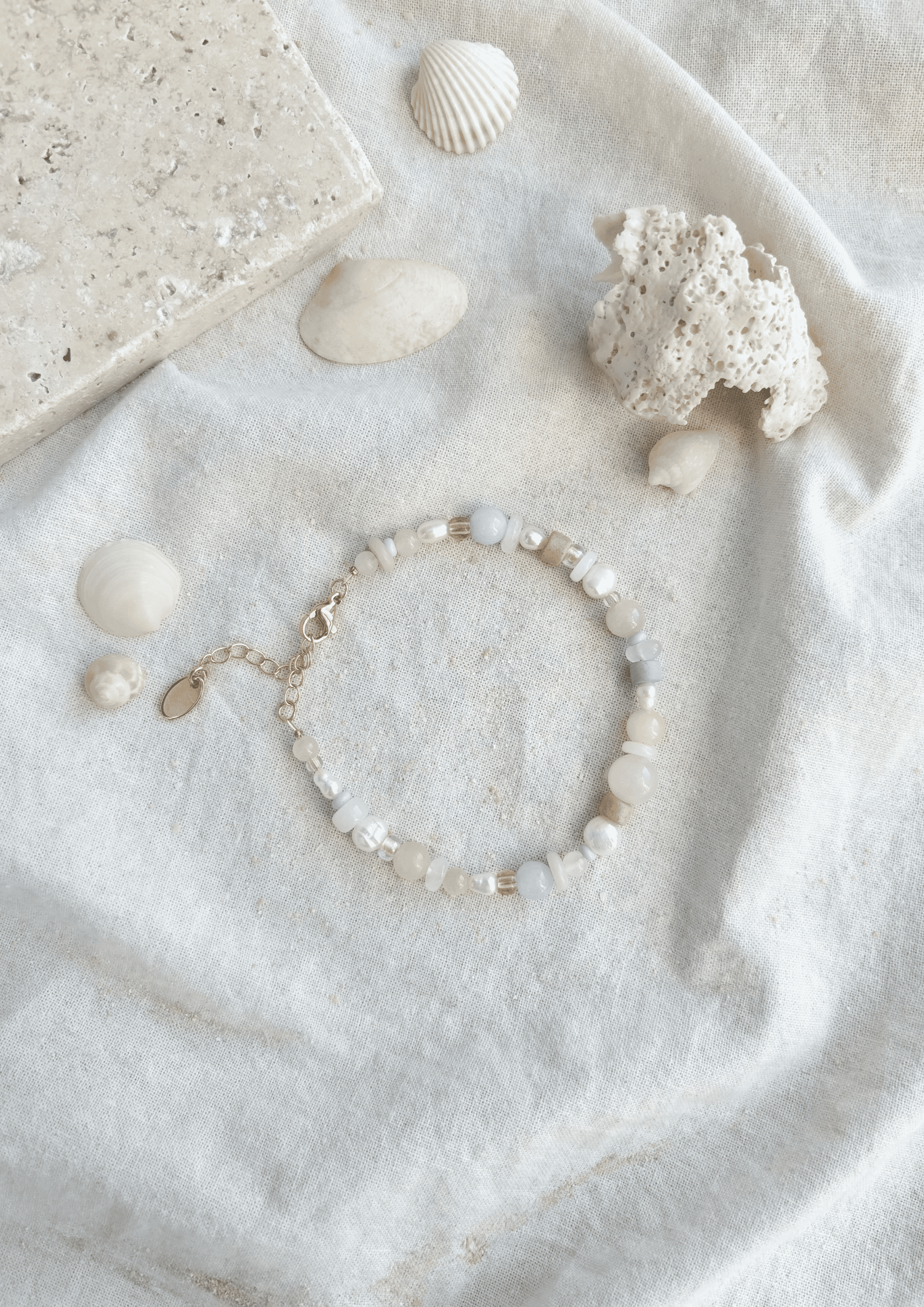 Perlenarmband ''Elani'' | hellblau/rose | Allerliebst - Bild 2