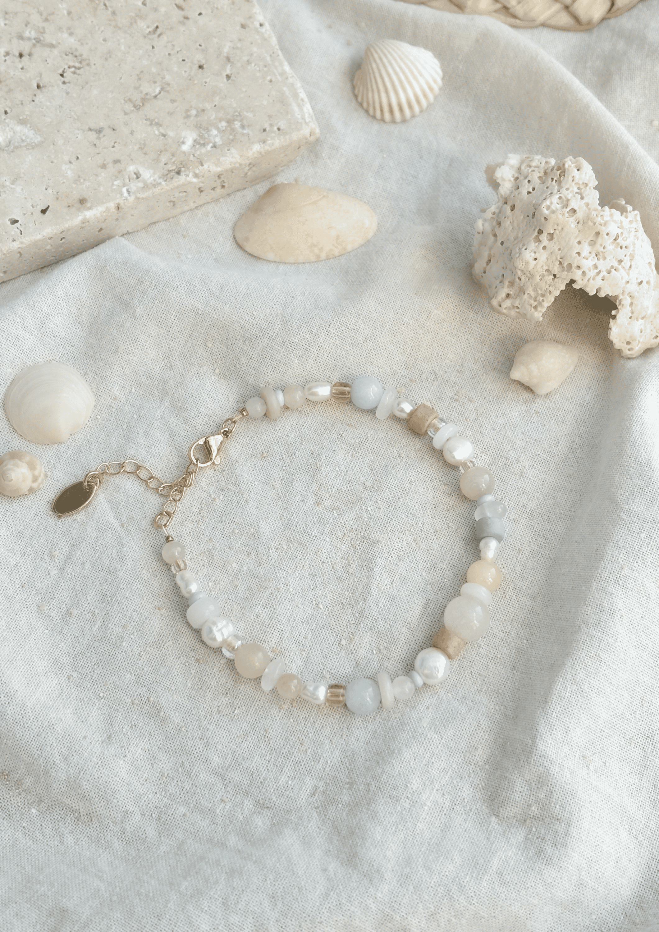 Perlenarmband ''Elani'' | hellblau/rose | Allerliebst - Bild 3
