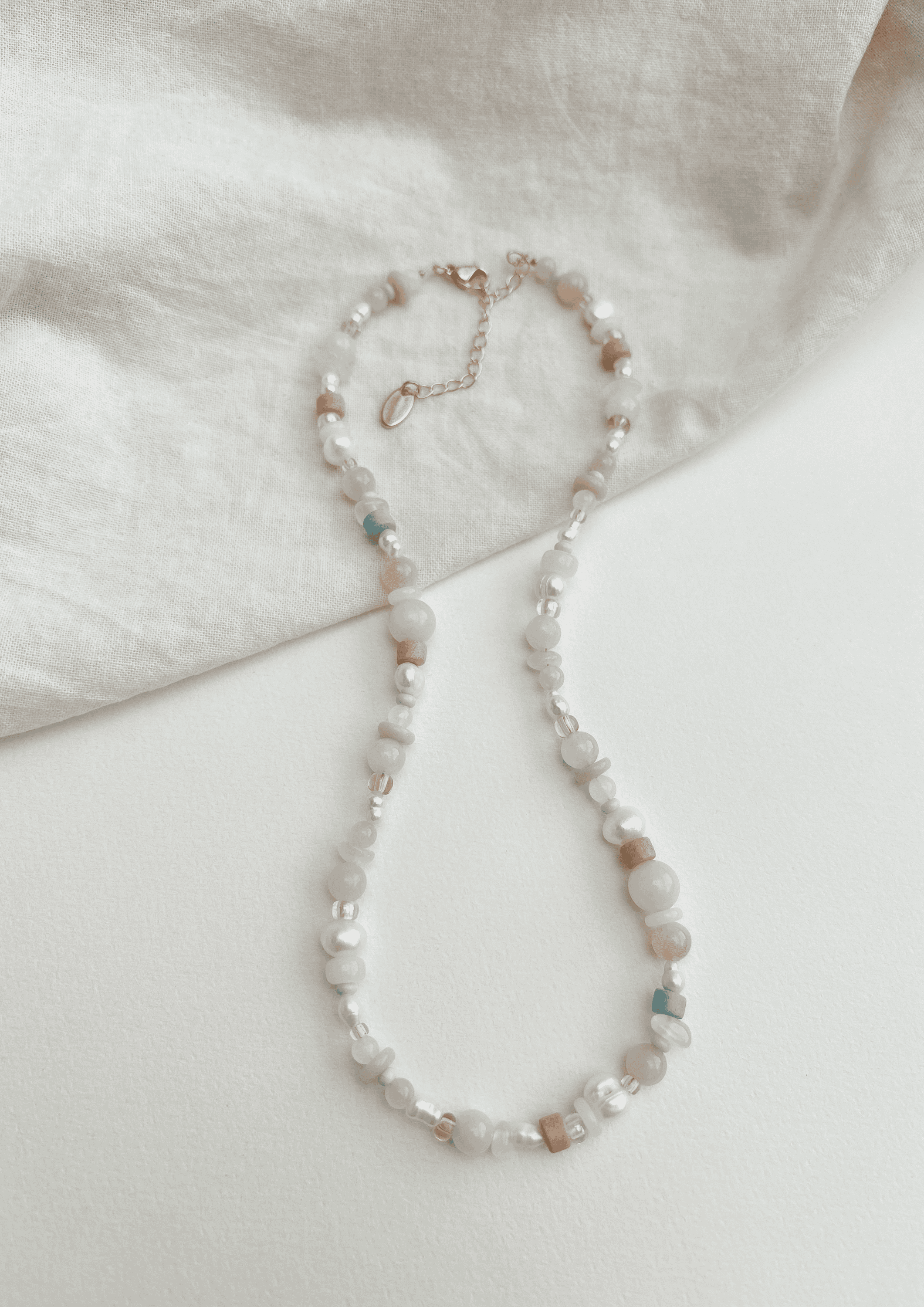 Perlenkette ''Elani'' | hellblau/rose | Allerliebst - Bild 5