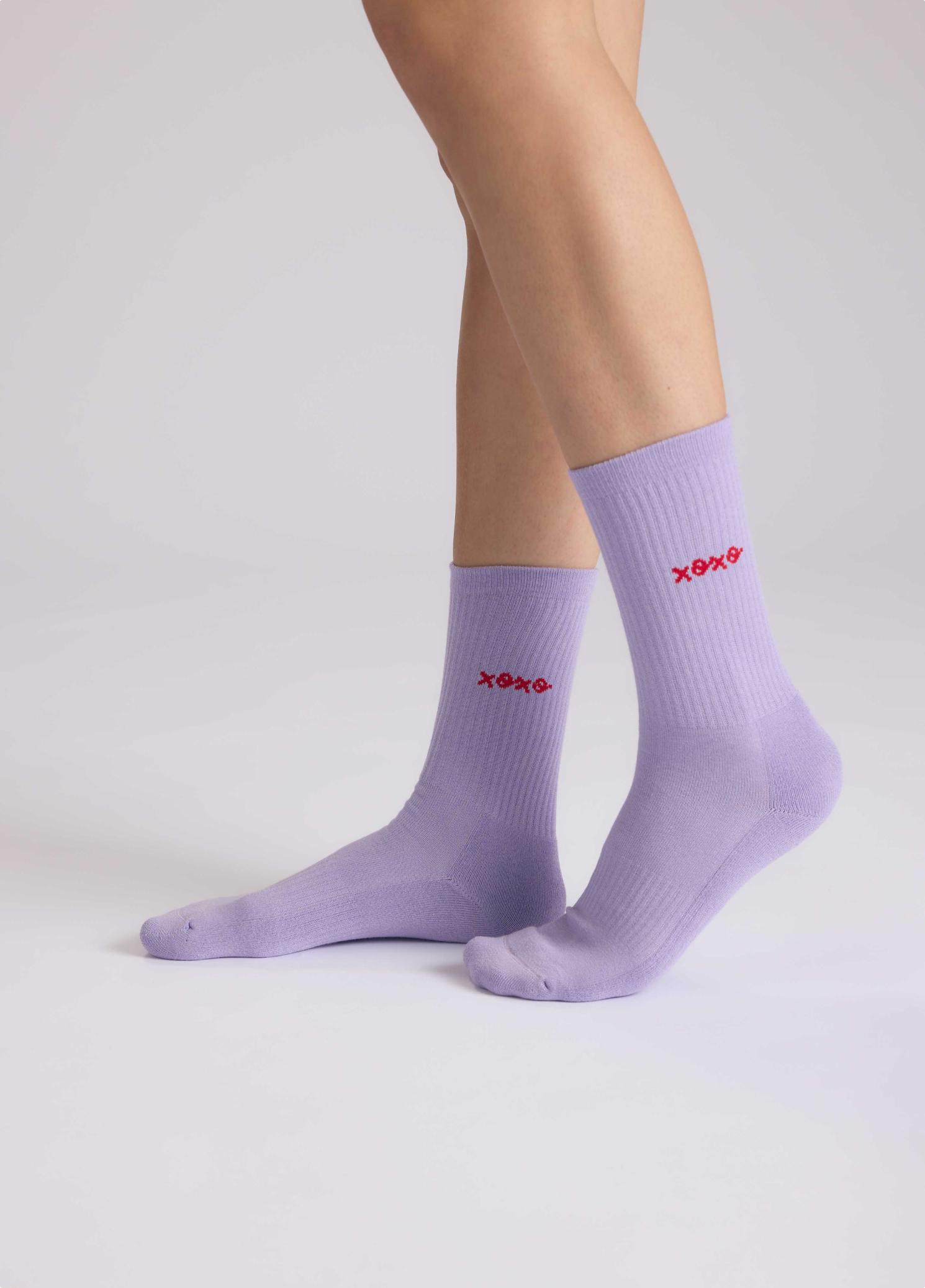 Statement Socken ''Xoxo'' | Größe 39-42 | lila/rot | NO BAD DAYS CLUB - Bild 3