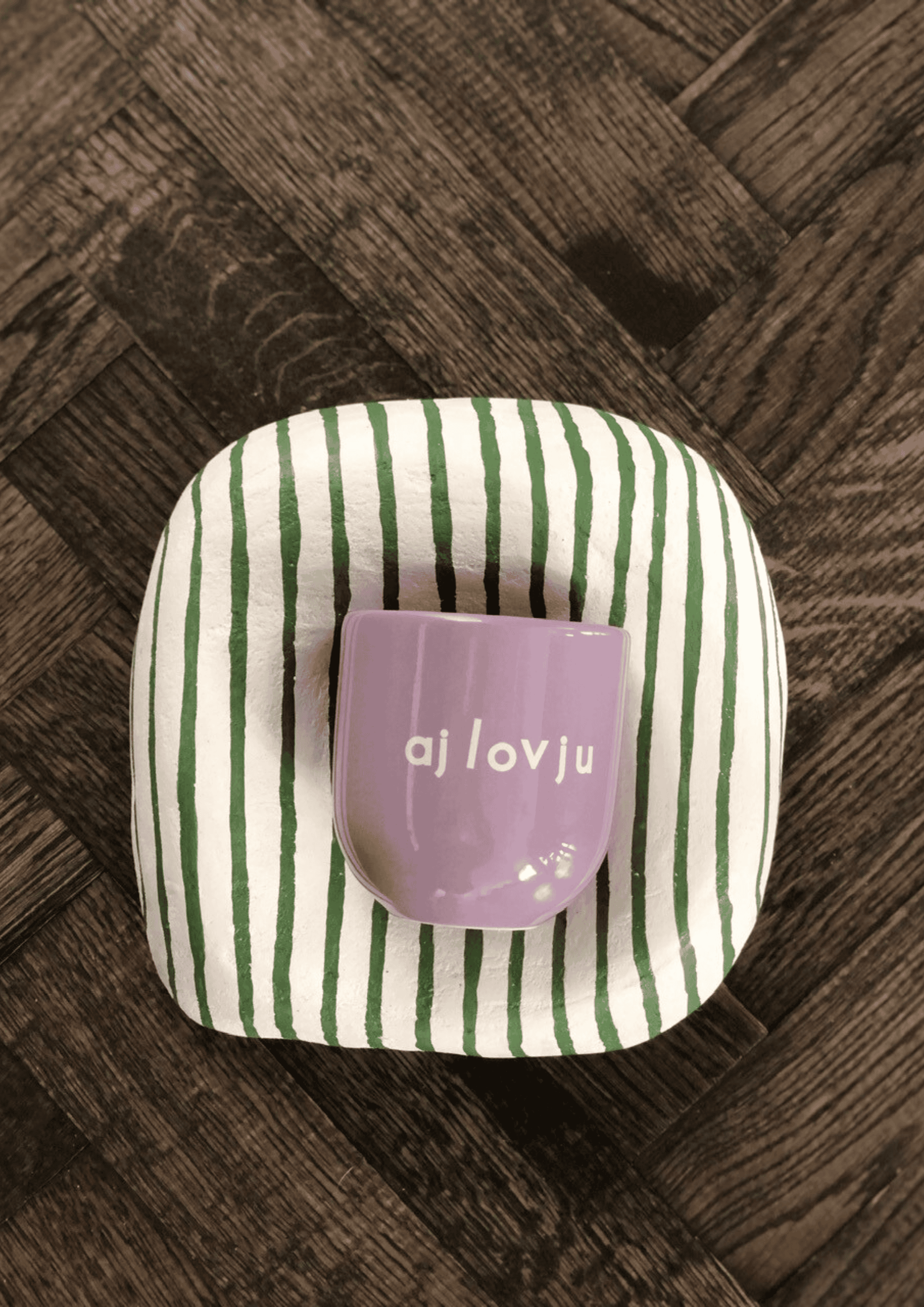Statement Tasse "Aj lov ju" | lila/weiß | SISI, HOUSE OF STYLE - Bild 2