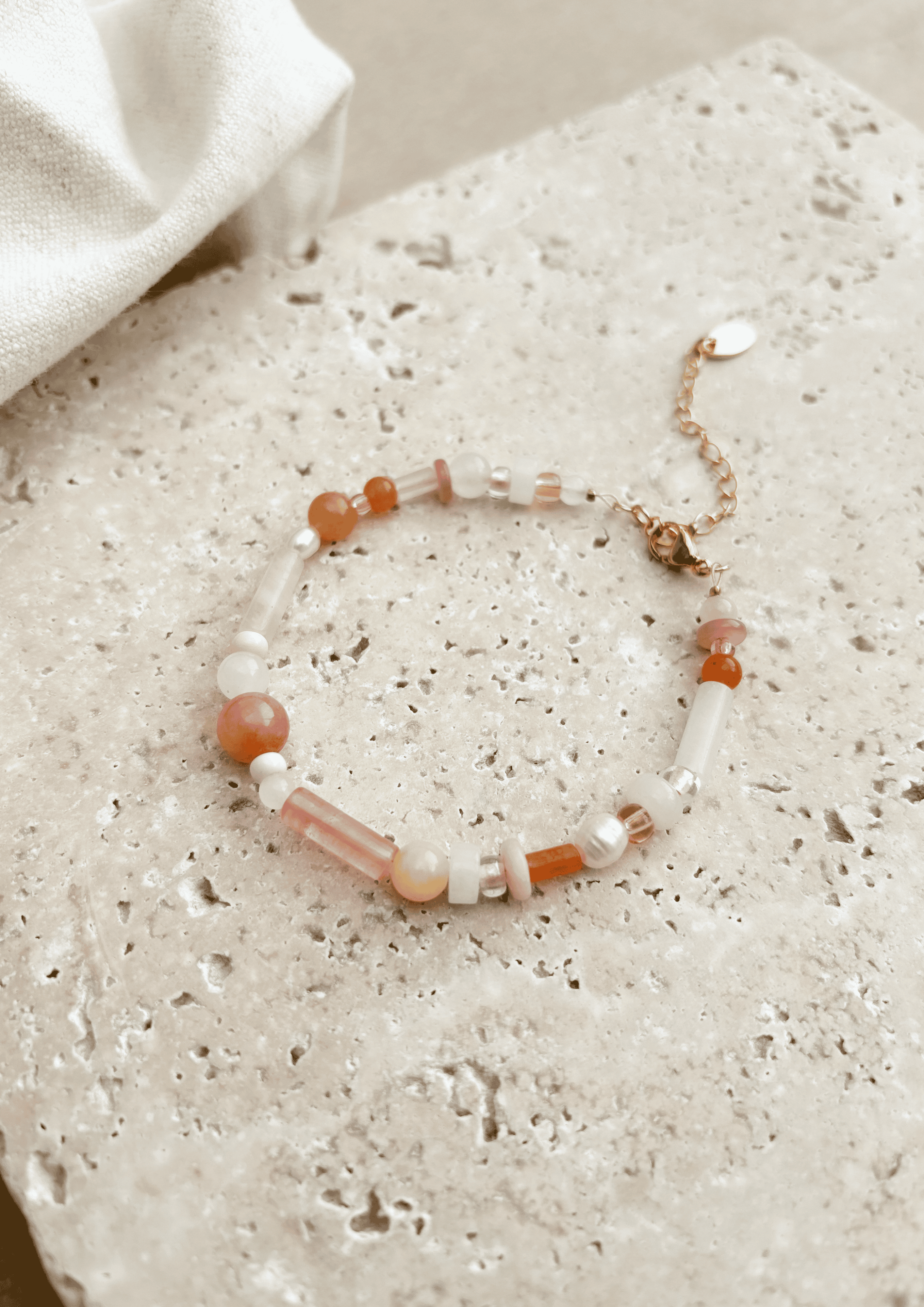 Perlenarmband ''Liv'' | rosa/peach | Allerliebst - Bild 2