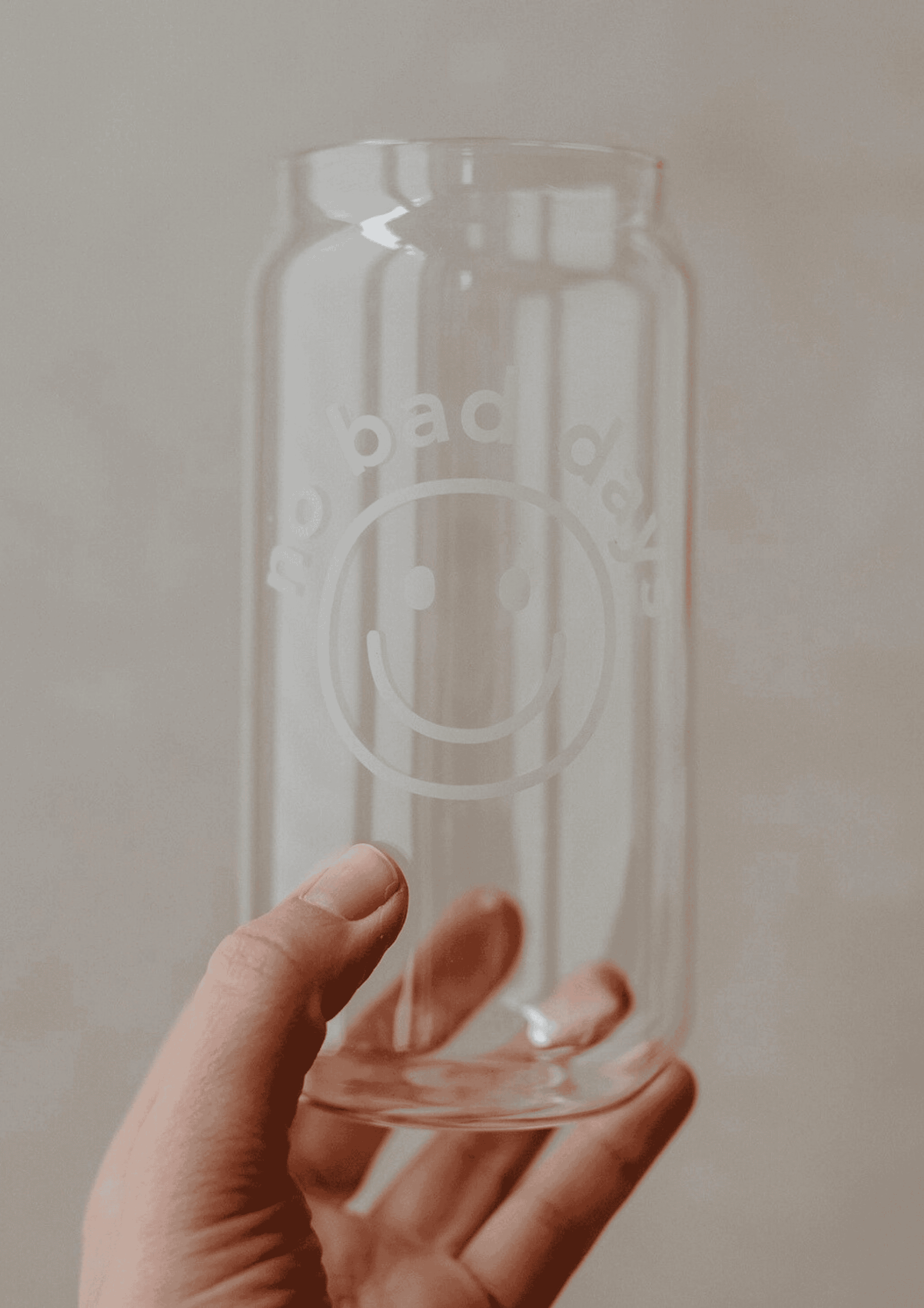 Hohes Trinkglas ''No Bad Days'' | transparent/weiß | EULENSCHNITT - Bild 6
